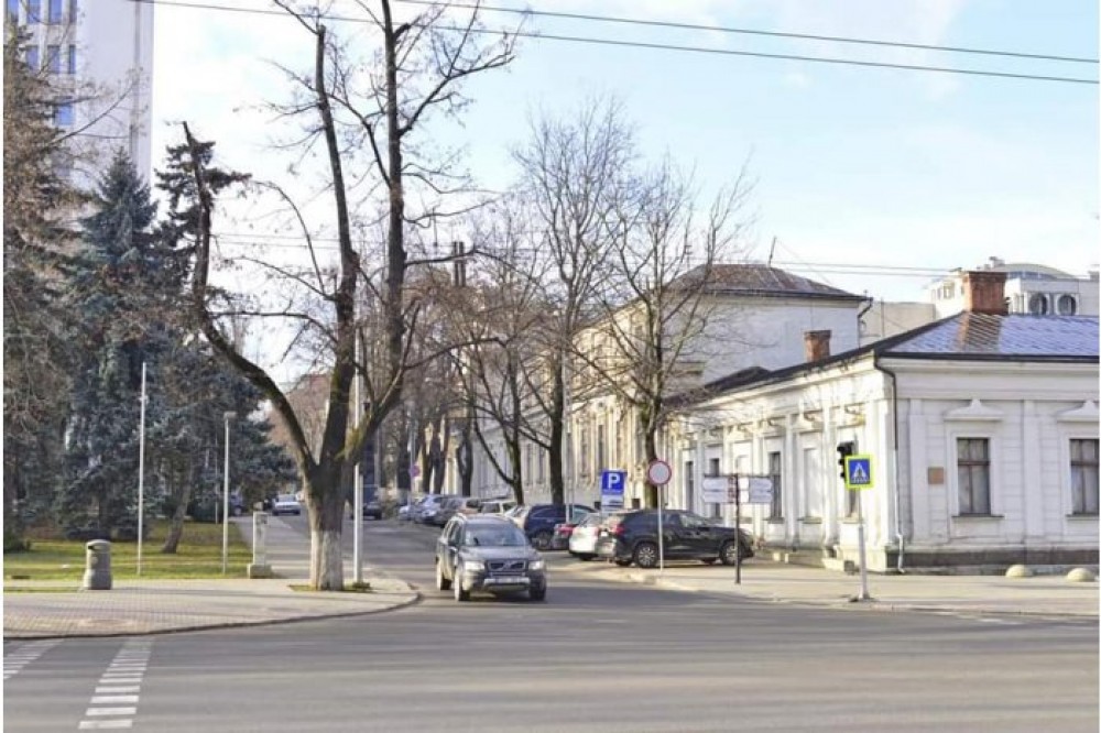 Mai multe străzi din centrul Chișinăului vor fi redeschise pentru transportul rutier
